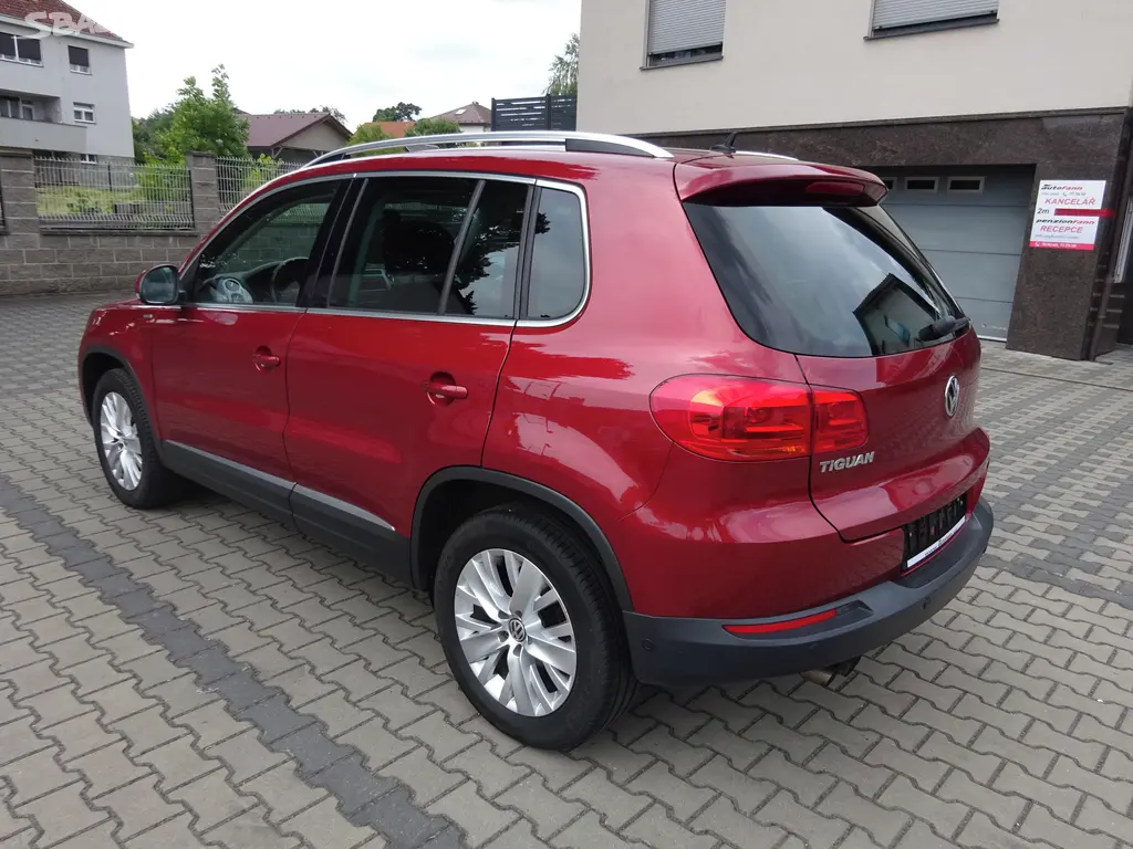 Volkswagen Tiguan, 1.4TSi 90kW.Life,Sport.Sv.knih - fotka 5