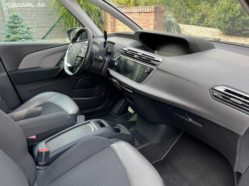 Citroën Grand C4 SPACETOURER 2.0 HDi Automat 7-mís - fotka 5