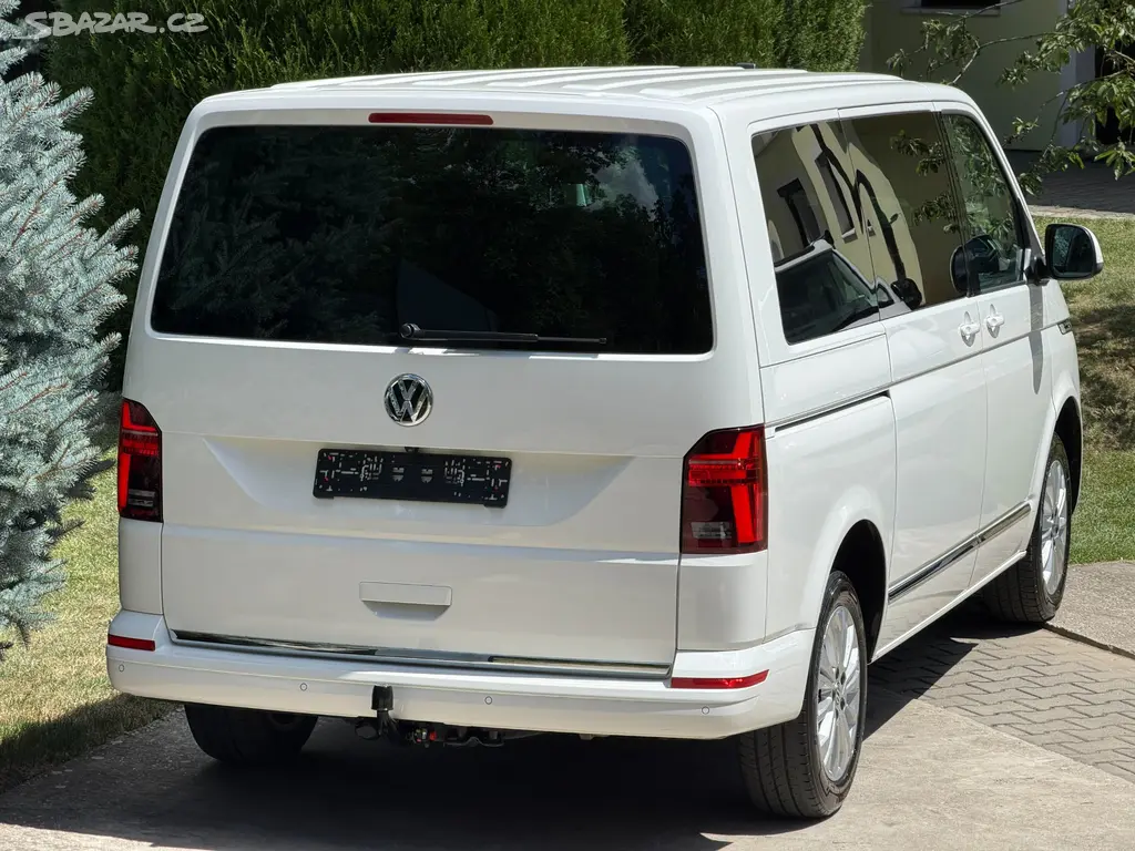 VW Multivan T6.1 4x4 110kw ed. GEN SIX 4M 2022 DPH - fotka 2