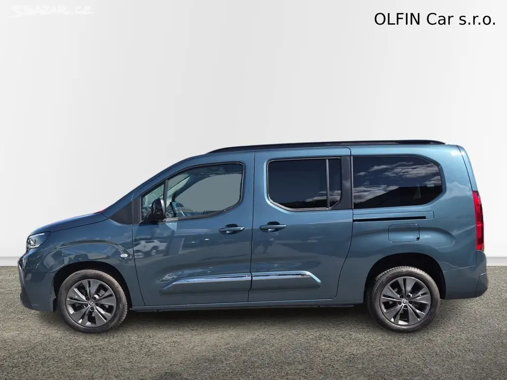 Toyota Proace City Verso, Family 1.5L 130 - 6 MT Famil - fotka 6