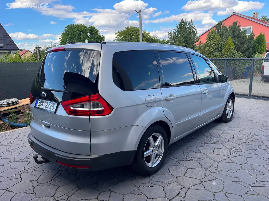 Ford Galaxy 2.0 TDCi - 7 míst, manuál, tažné, 2012 - fotka 6