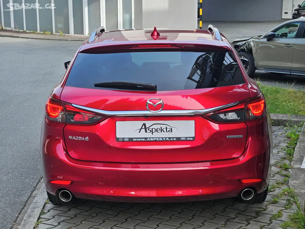 Mazda 6, 2.5i SKYACTIV-G TAKUMI 6AT - fotka 4