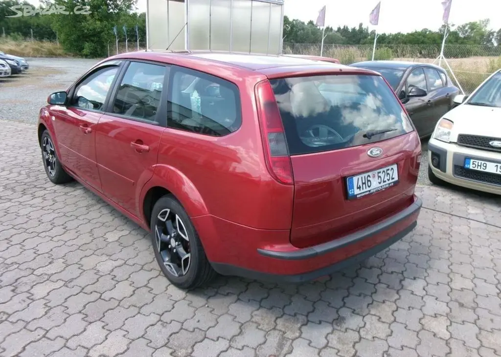 Ford Focus 1.8TDCi 85kw,2x kola nafta manuální - fotka 5