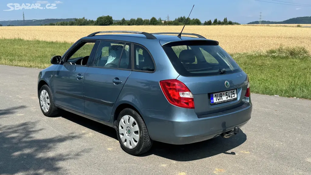 Škoda Fabia 2 Combi - fotka 2