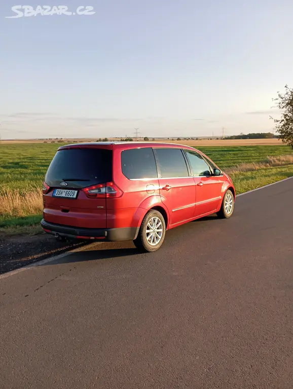 Ford Galaxy 2,0 TDCI 103 KW - fotka 3