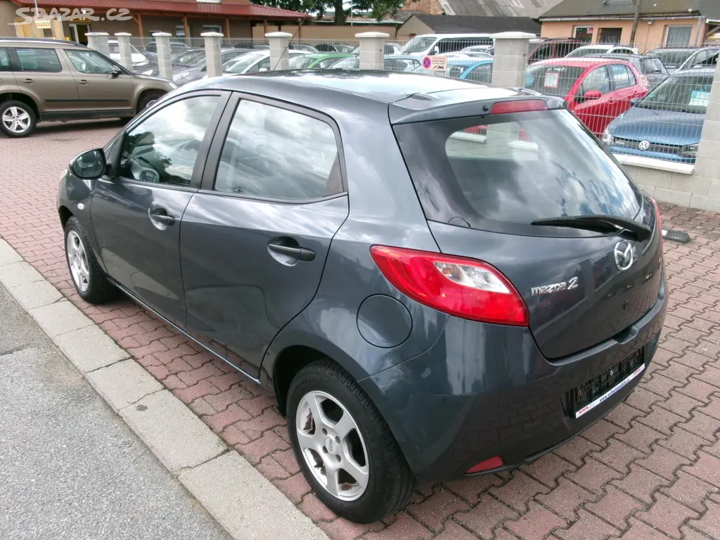 Mazda 2, 1,3i KLIMA ALU - fotka 6