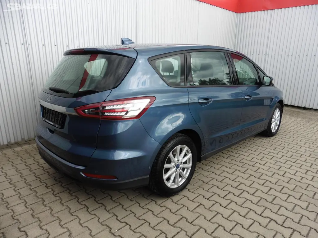 Ford S-MAX, 2.0 TDCi Titanium Navi 7.míst - fotka 3