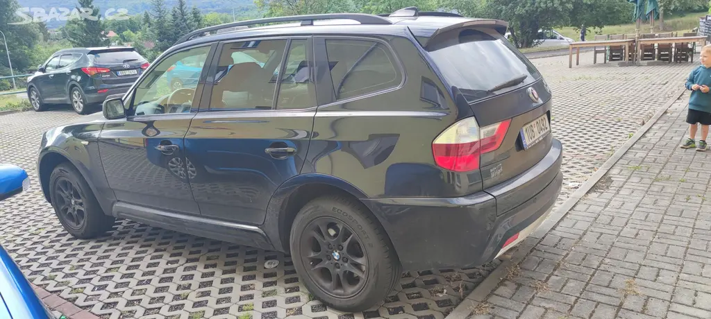 BMW X3 e83 2.0D 130kW, najeto 192355km - fotka 4