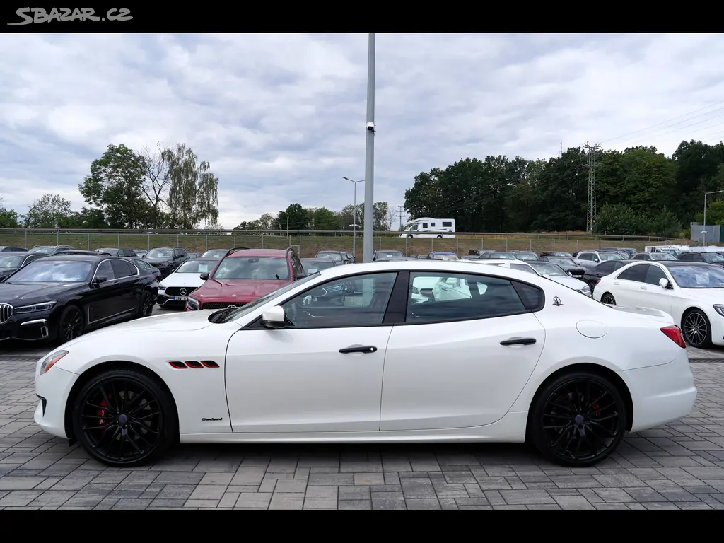 Maserati Quattroporte, S Q4 3.0i V6/410 PS/automat/B& - fotka 3