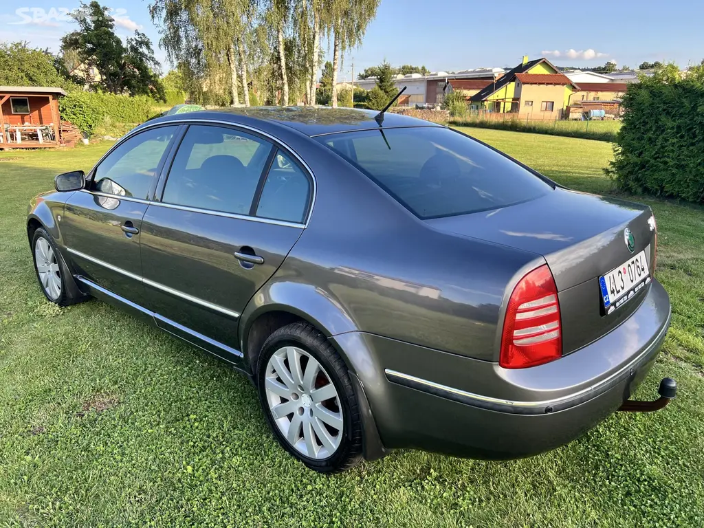 Škoda Superb, 1.9TDI 96KW,KůŽE,XENONY,TZ - fotka 5
