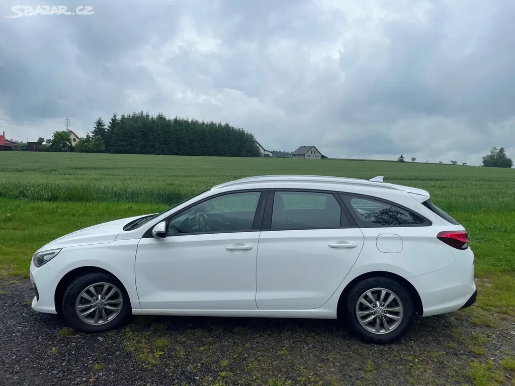 Hyundai i30 2019 - fotka 6
