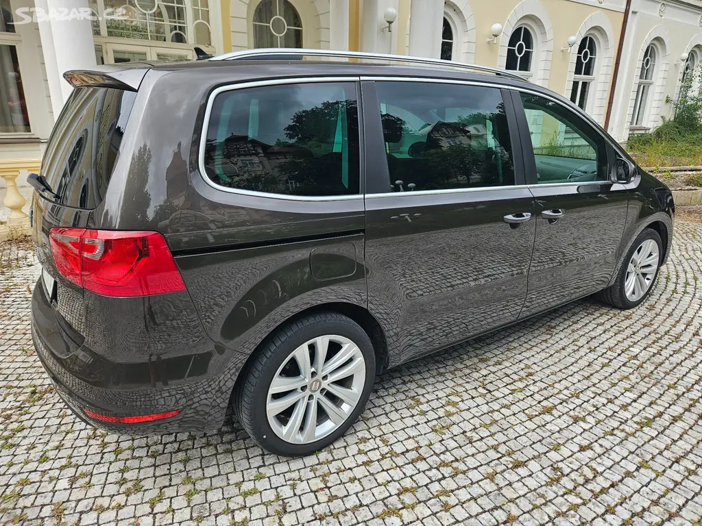 Seat Alhambra 2.0 TDI 130 kW DSG 2014, 146.000 km - fotka 4