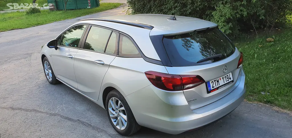 Opel Astra K Sports Tourer 1.6 CDTi r.v.2019 - fotka 5