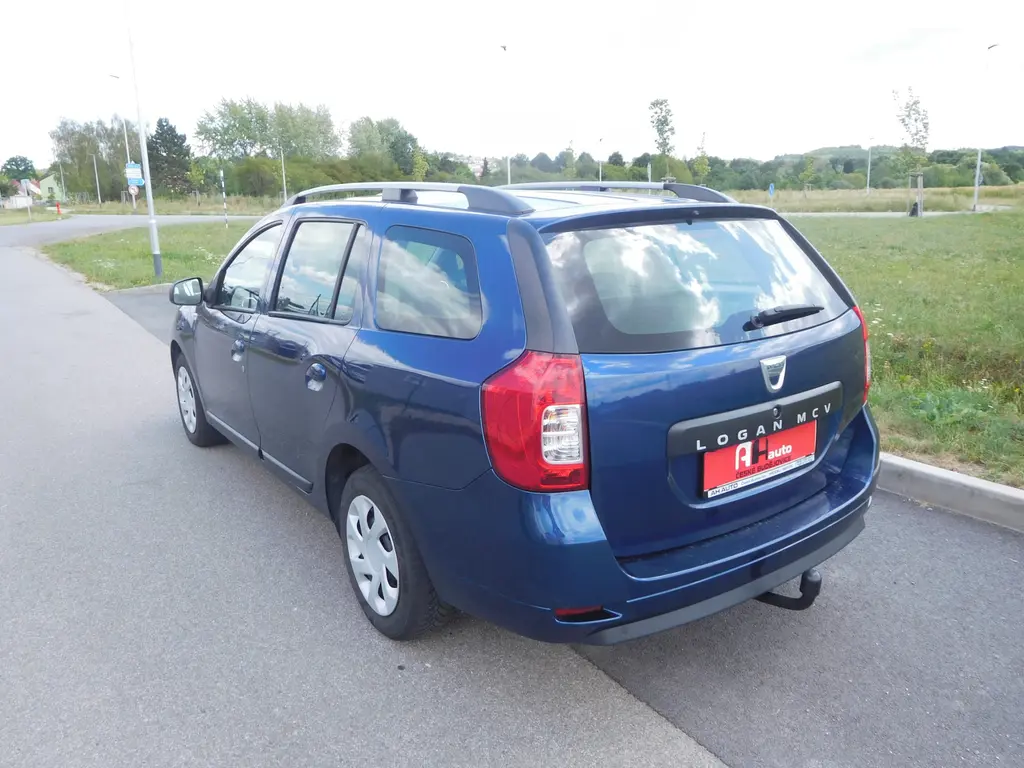 Dacia Logan 0,9TCe MCV Easy-R Kombi, 66kW, Automat - fotka 4