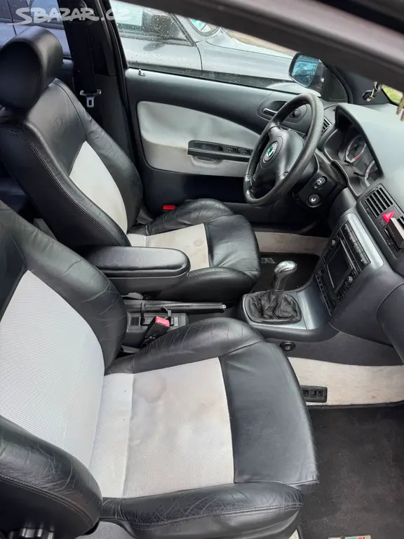 Škoda Octavia 1.8t rs - fotka 6