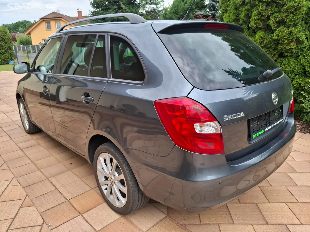 Škoda FABIA II.COMBI 1.2 TSI 77kw - fotka 3