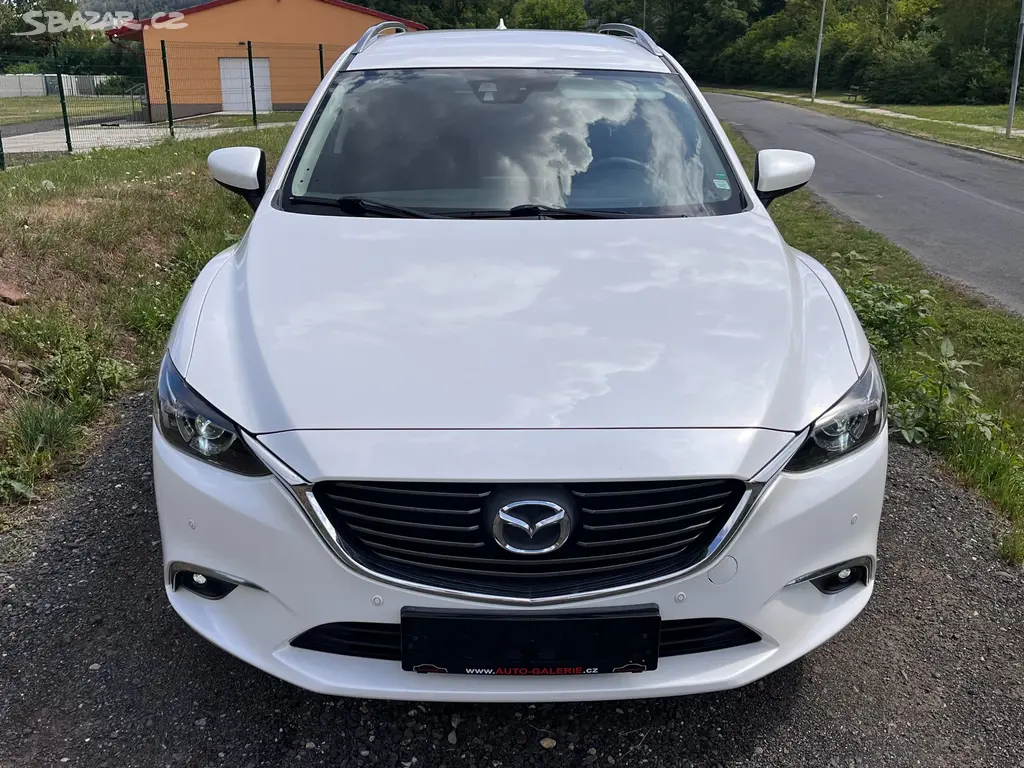 MAZDA 6 2.0i 121KW,2016,FULL LED,VÝHŘEV,NAVI,ALU17 - fotka 2