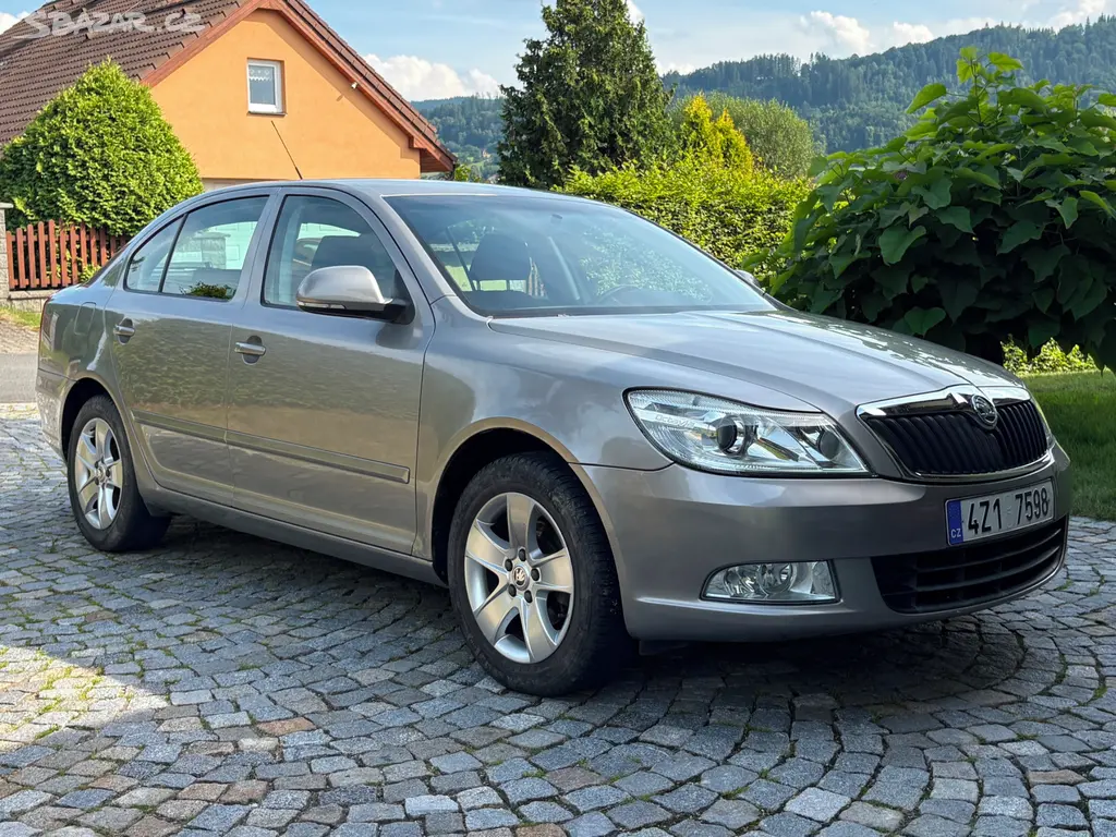 Škoda Octavia II, 1.6 TDI, 77 kw, 221 000 km - fotka 2