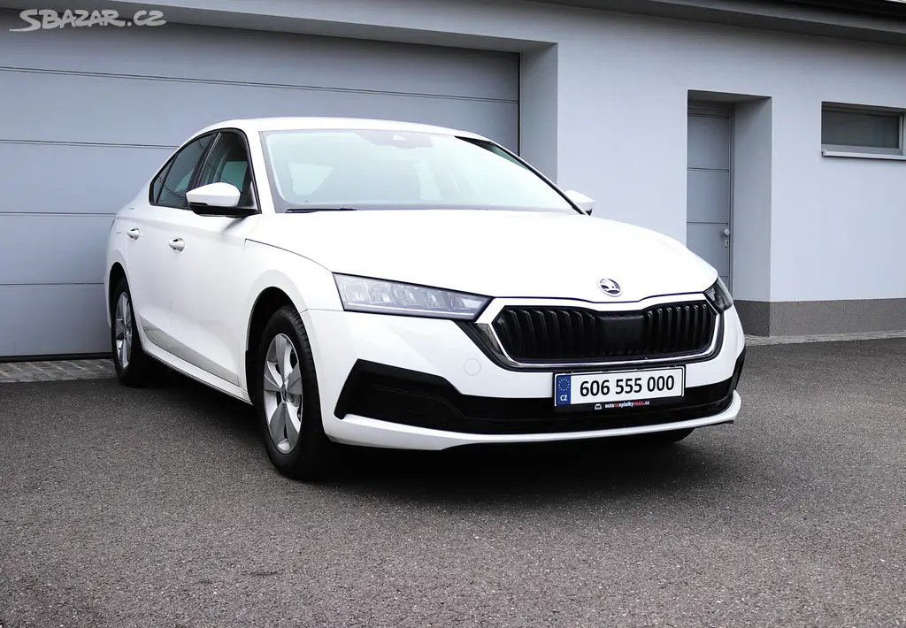 ŠKODA OCTAVIA 4 TDi - AUTA na splátky BEZ registrů - fotka 4