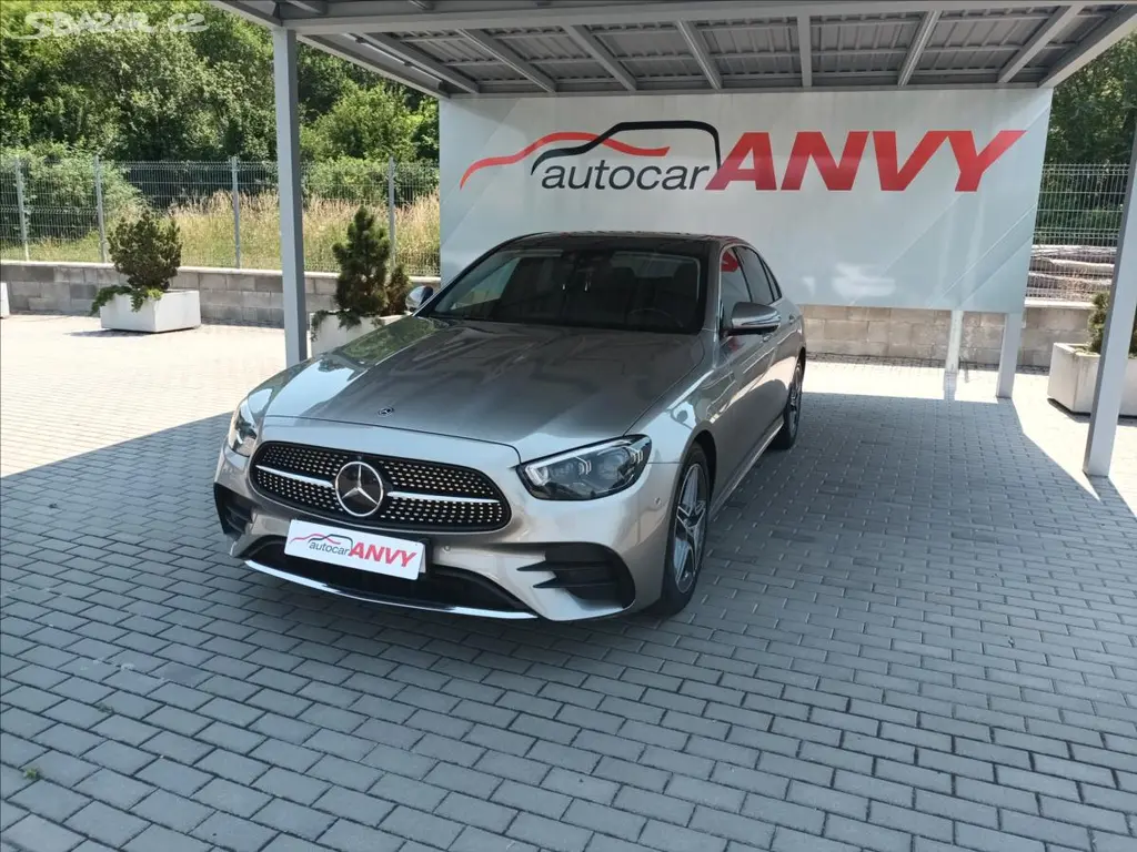 Mercedes-Benz Třídy E, 2,0 220d,AMG,4MATIC,PANO,9G