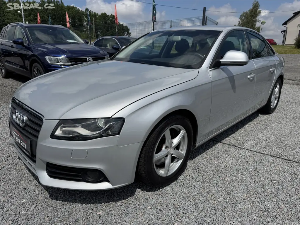 Audi A4, 2,0 TDI 105 KW XENON SERVISK - fotka 3