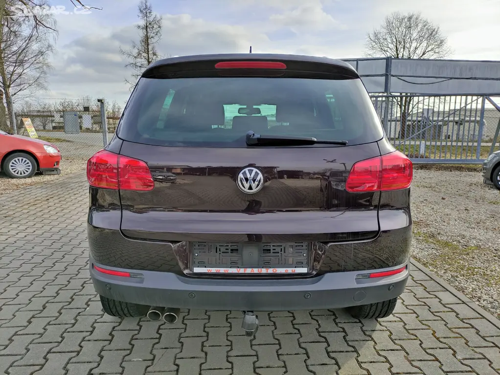 VW TIGUAN 2.0 TDi 130KW 4x4 SPORT LIFE,ALU,ZÁVĚS - fotka 5
