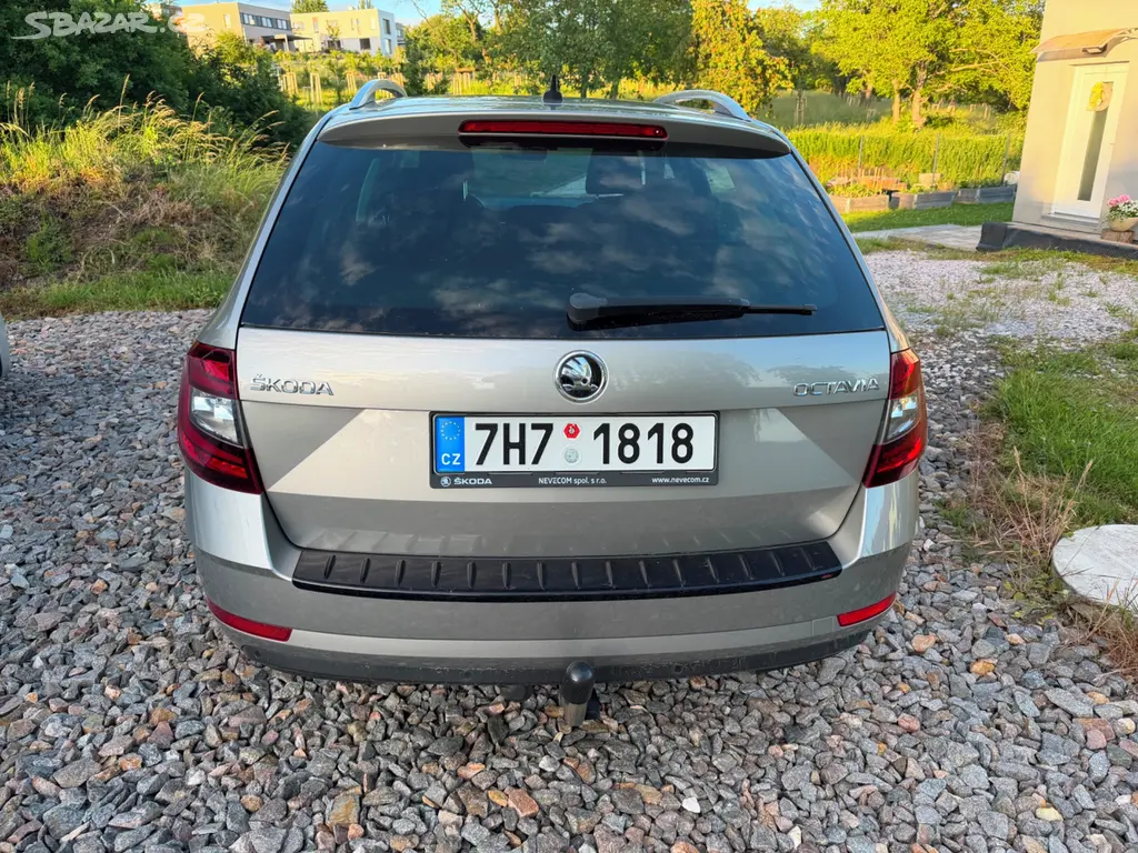 Skoda Octavia 3 kombi 1.5 TSi - fotka 4