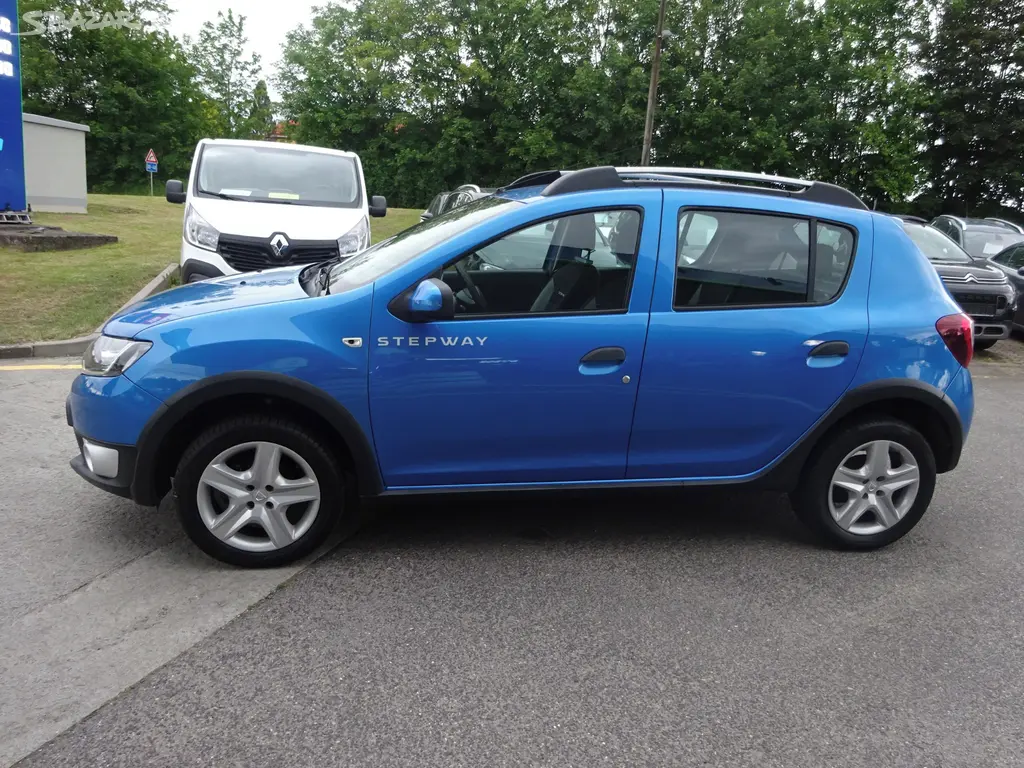 DACIA SANDERO 0,9 TCE - fotka 4