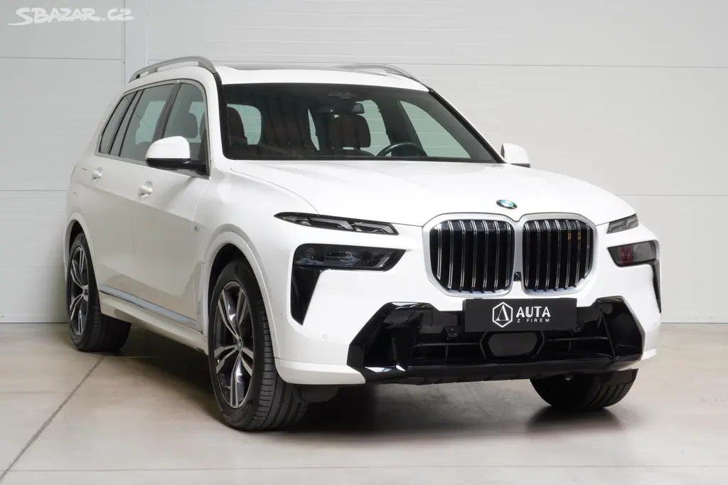 BMW X7, Xdrive40d,Mpaket,ČR,DPH,Tažné - fotka 3