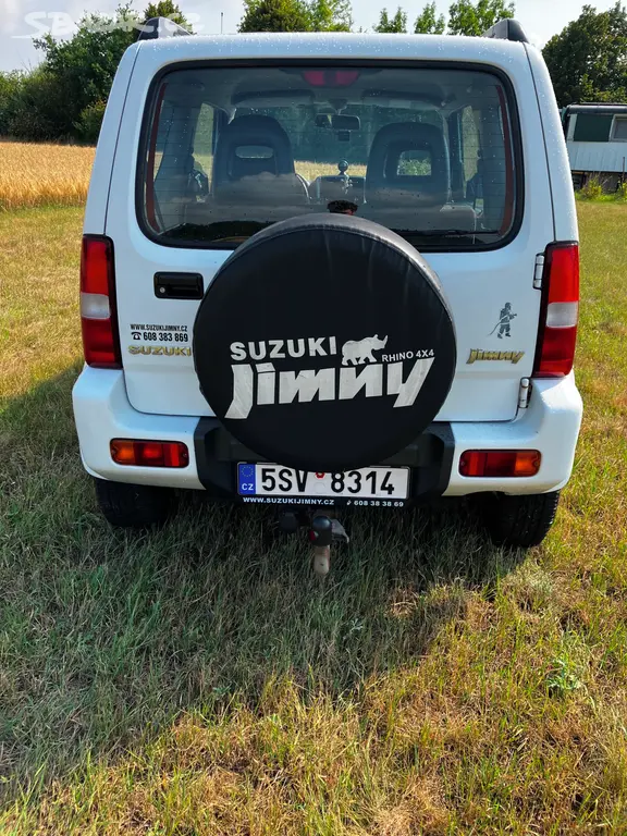 Suzuki Jimny - fotka 4
