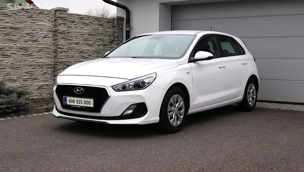 Hyundai I30 1.4i - AUTA na splátky BEZ registrů
