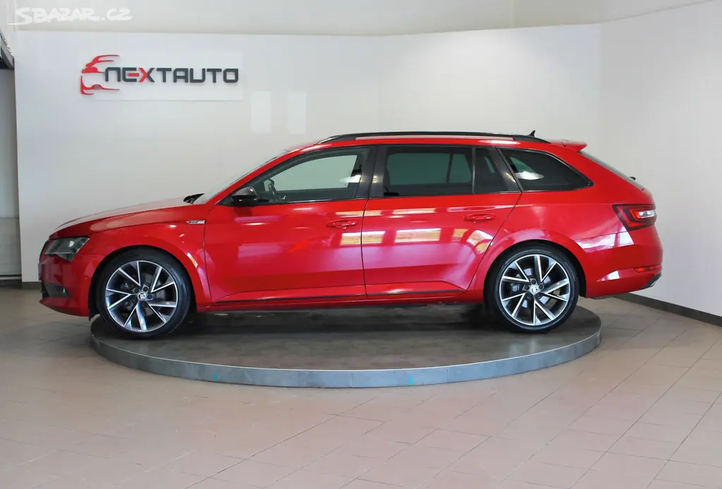 Škoda Superb, 2.0 TDI 140kW DSG SPORTLINE - fotka 2