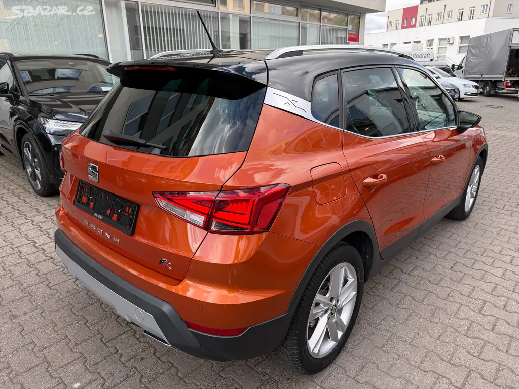 Seat Arona 1.0 TSI 85kW FR-Line DSG 49tkm - fotka 6