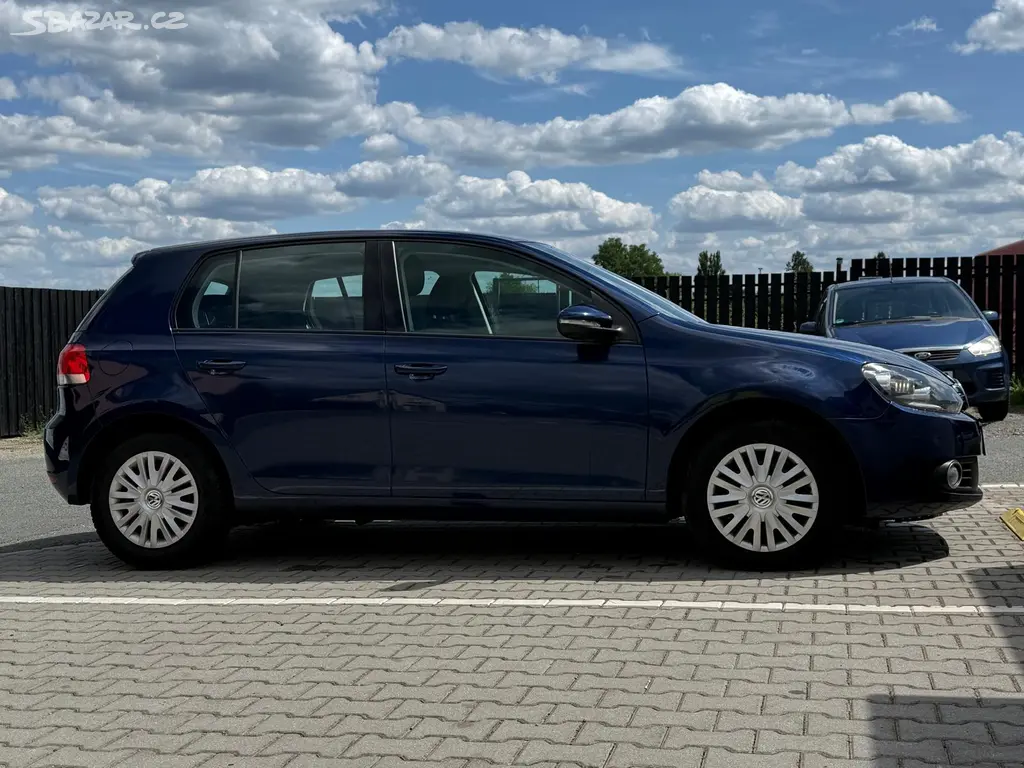 VOLKSVAGEN GOLF VI 1.2 TSI 2011 - fotka 3