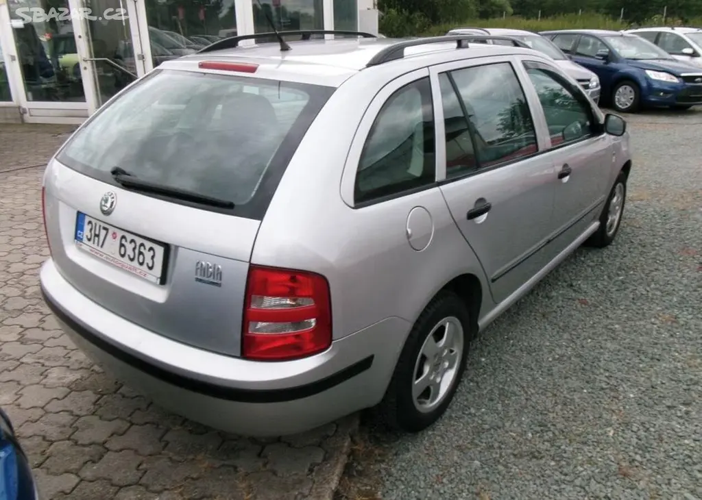 Škoda Fabia 1.4MPi 50kw,CZ,serviska benzín - fotka 6