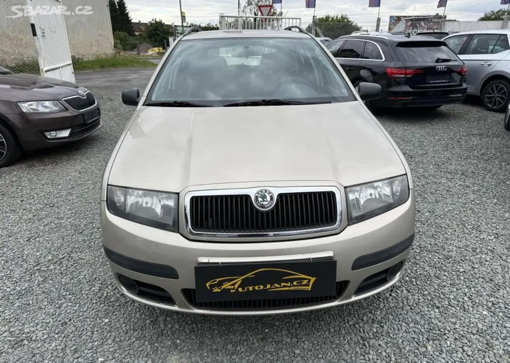 Škoda Fabia 1.2 12V KLIMA benzín manuální - fotka 2
