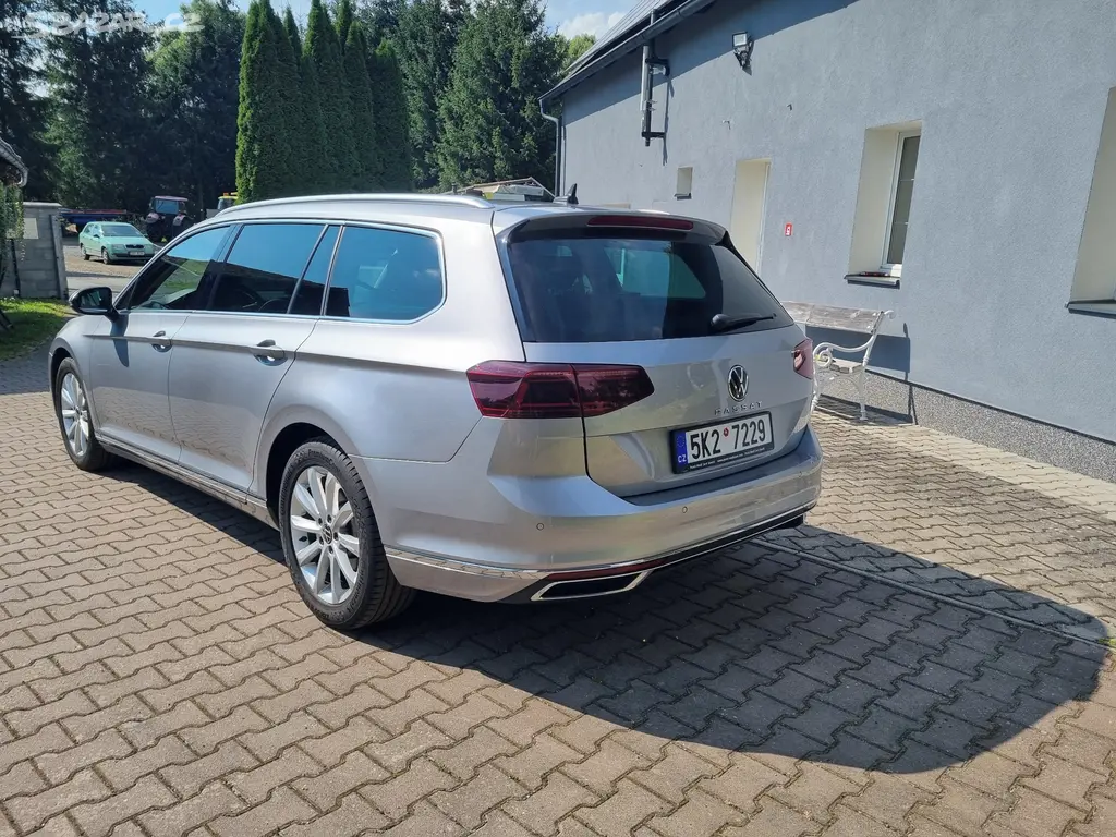 Volkswagen Passat, 2.0 TDI 110 KW DSG ELEGANCE - fotka 2