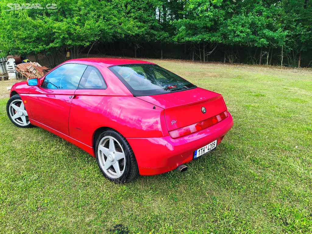 Alfa Romeo GTV