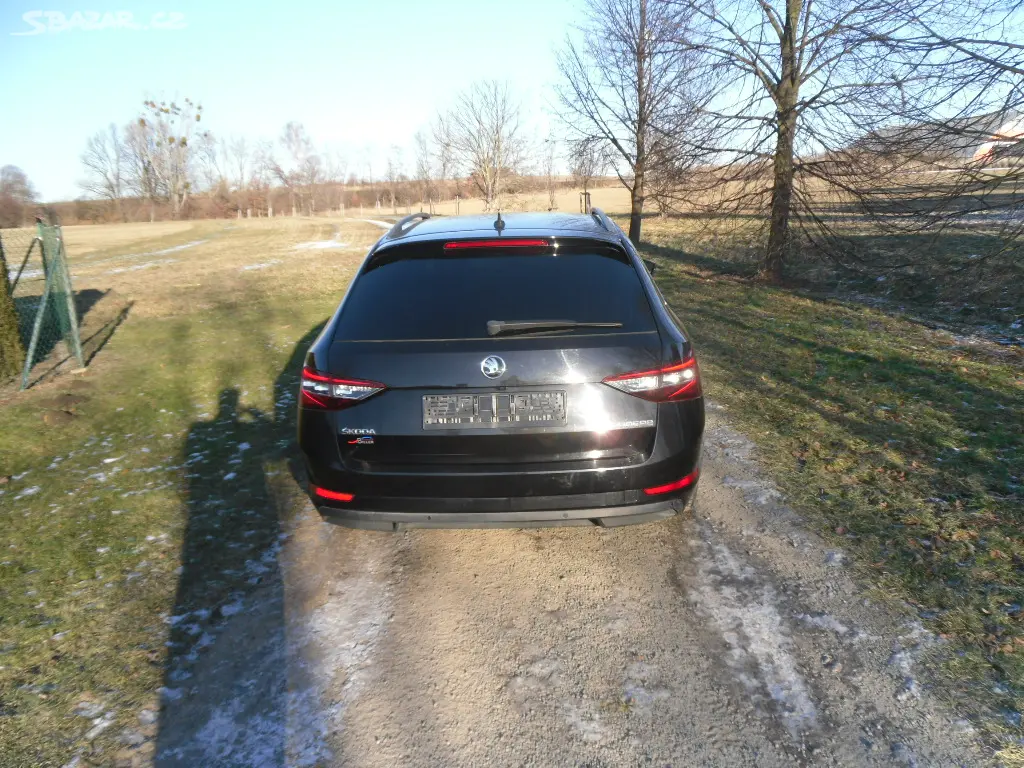 Škoda Superb 3 - fotka 2