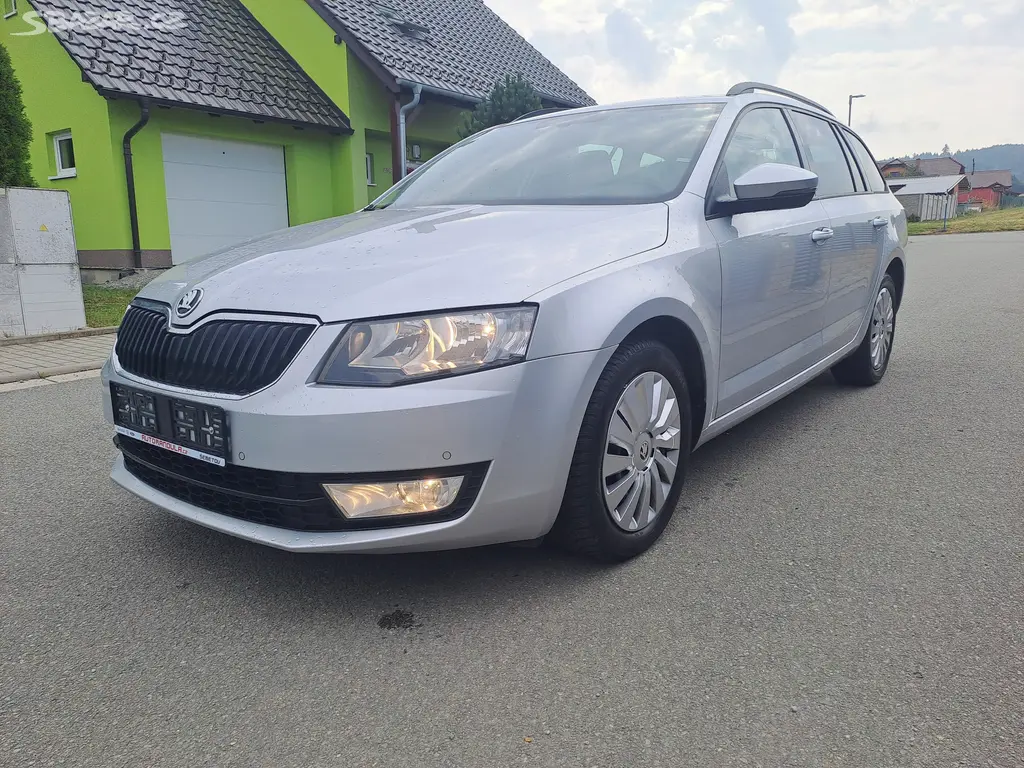 Škoda Octavia, AMBITION 1.MAJ,S.KNIHA ŠKODA