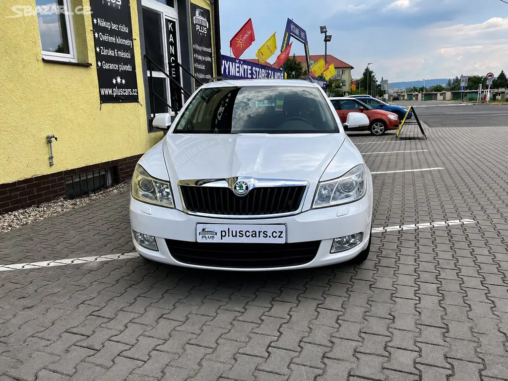 Škoda Octavia Combi 1,6 TDi (77kW)*PŮVOD ČR* - fotka 3