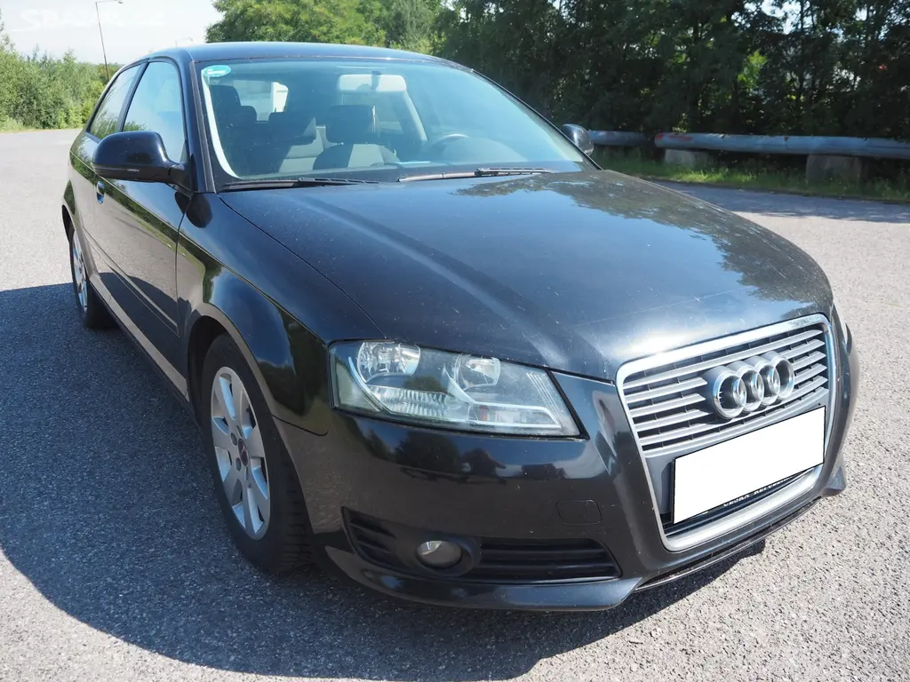 Audi A3 1.6 TDI KLIMA, vyhř. sedadla - fotka 3