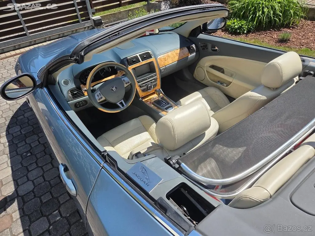 Jaguar XK8 4,2 XK8, convertible - fotka 4