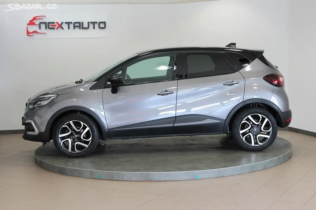 Renault Captur, 1.3 TCe 110kW AUTOMAT, BOSE - fotka 2