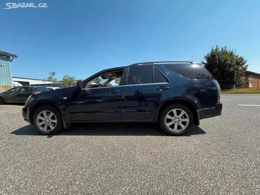 Cadillac SRX, LPG+BENZIN 4.6i V8splátky všem