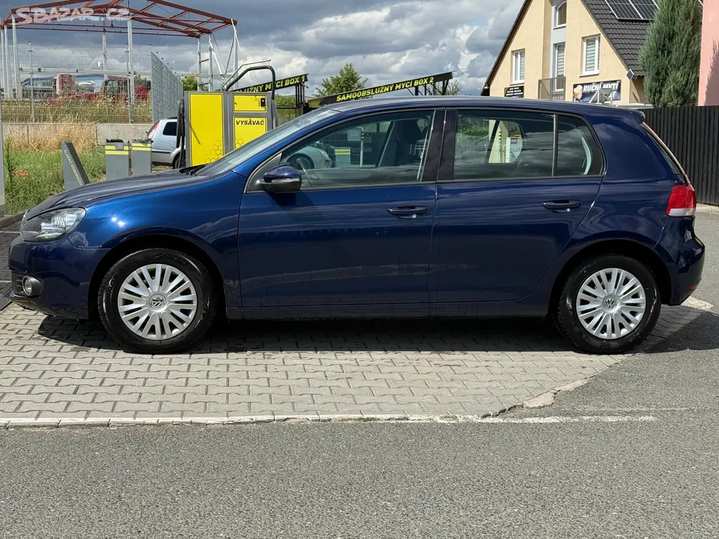 VOLKSVAGEN GOLF VI 1.2 TSI 2011 - fotka 4
