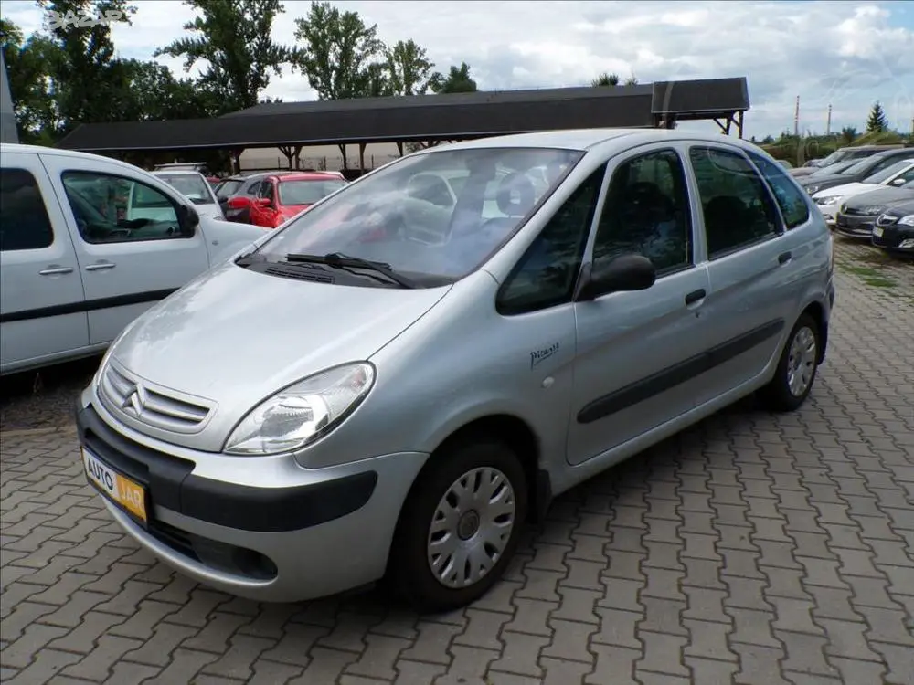 Citroën Xsara Picasso 1,8 16V - fotka 2