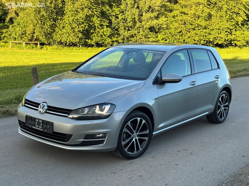 VW Golf 7 1.4TSi LOUNGE 32 tis.km kompletní servis