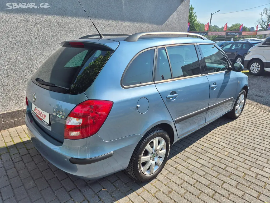Škoda Fabia 1,4i 16V Combi Klimatronic ESP 89999Kč - fotka 5