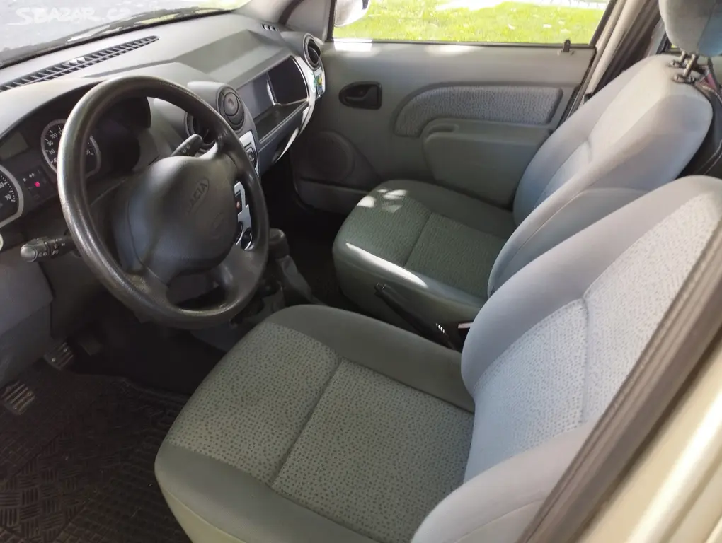 Dacia Logan 1,4 - fotka 4